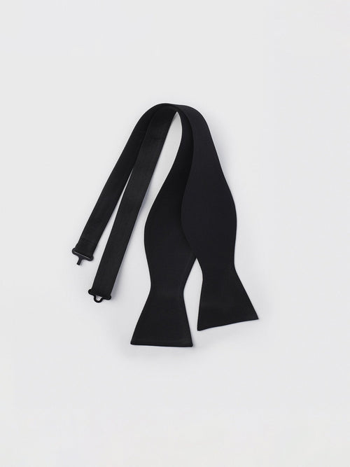 Smeeshu Black Butterfly Bow Tie – Men's Pre-Tied Silk Bow Tie